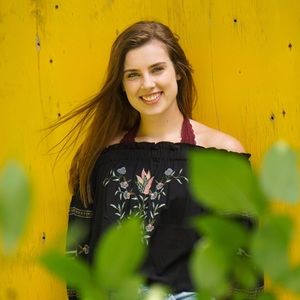 Meet your Posher, Ashley